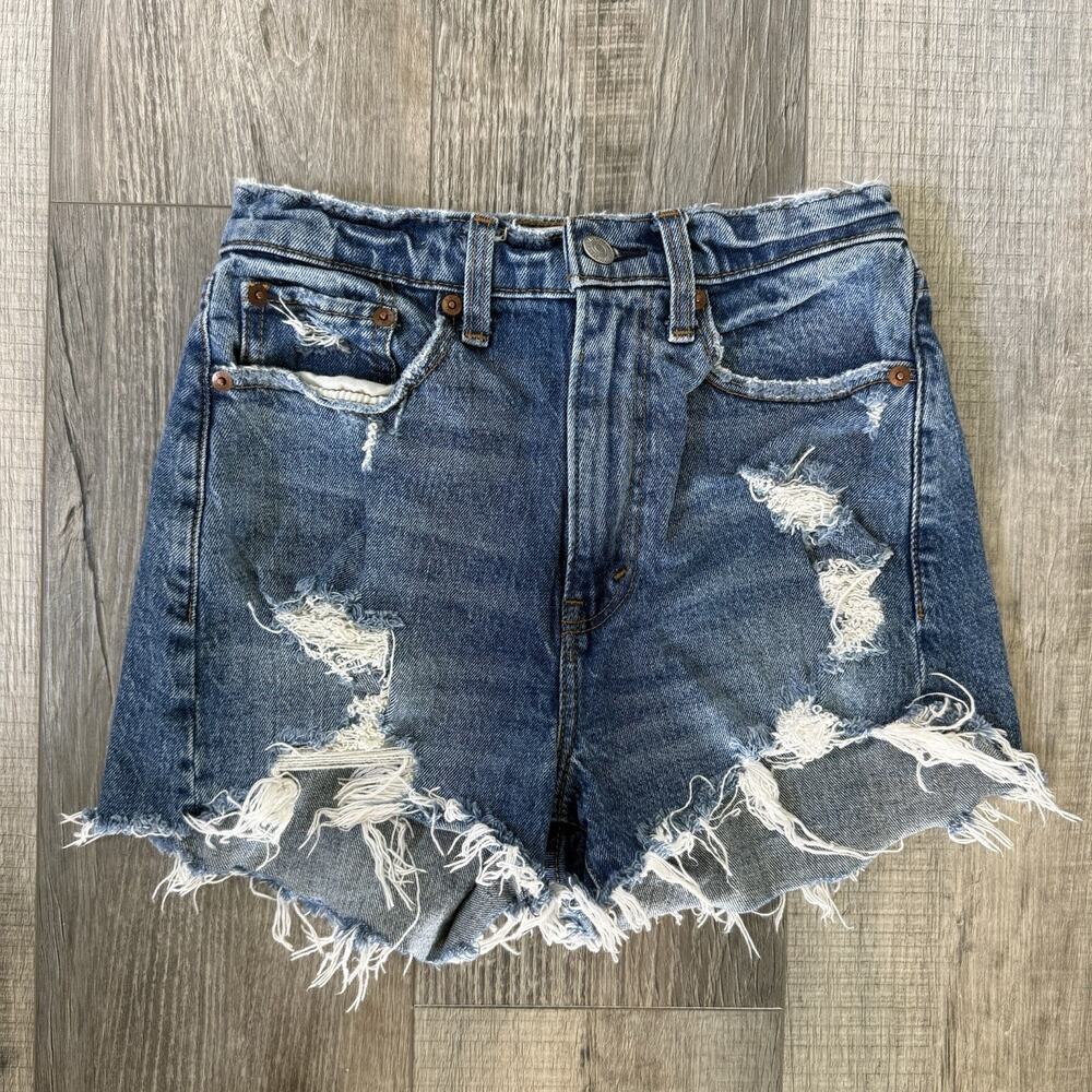 Abercrombie Fitch Curve High Rise Mom Shorts Size 0 Distressed Cut Off 2” Inseam